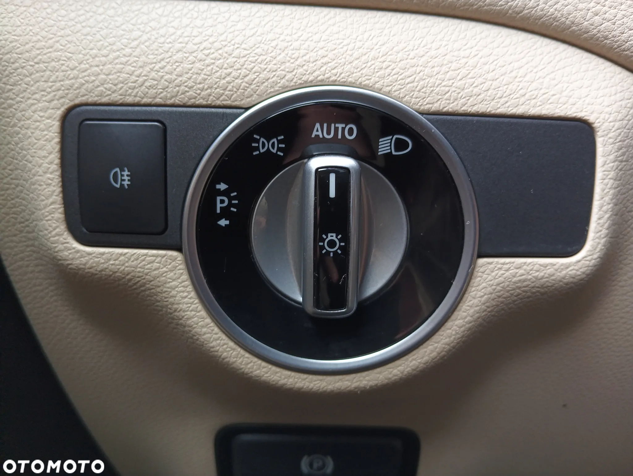 Mercedes-Benz CLA 250 4-Matic - 23
