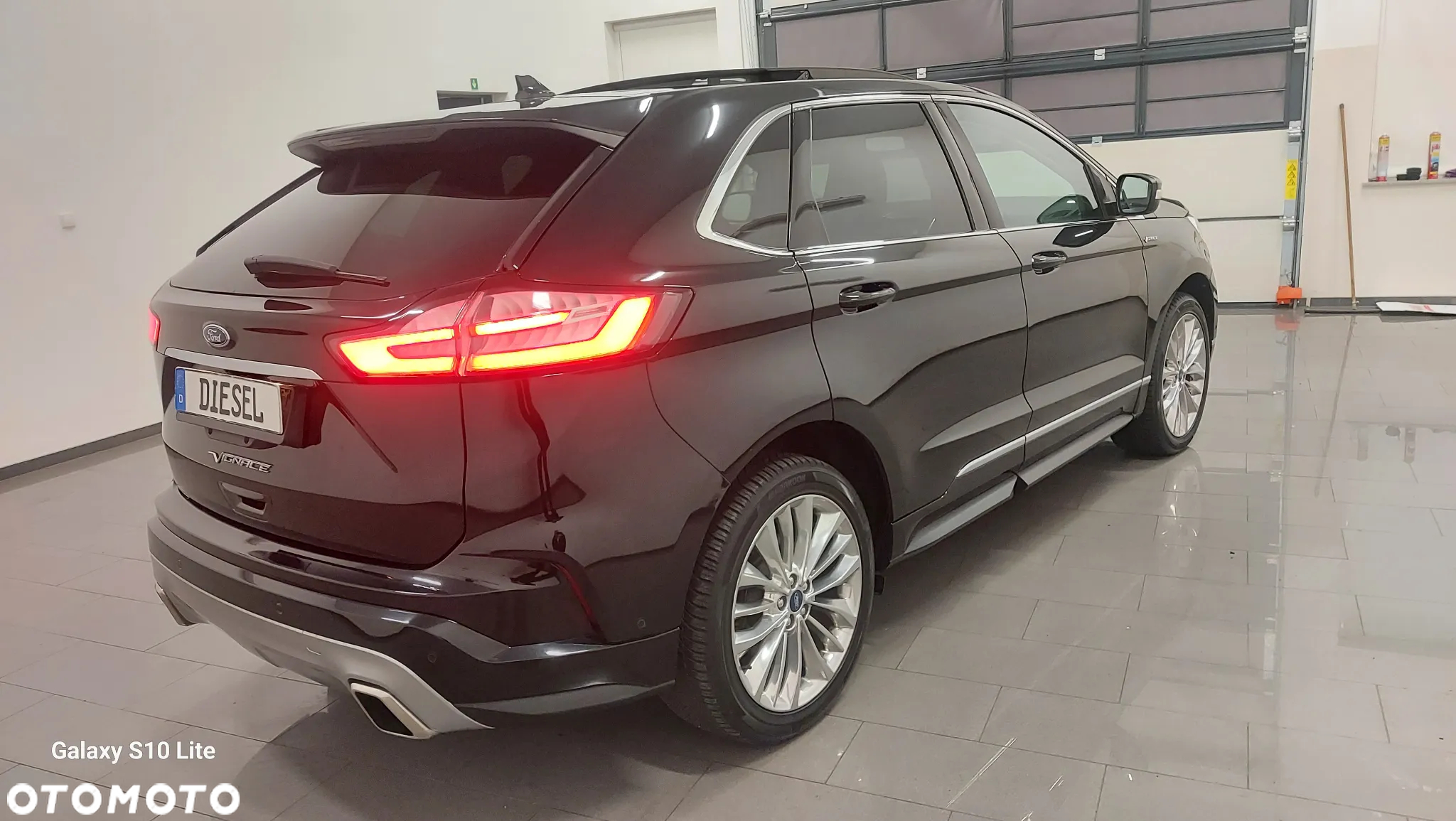 Ford Edge 2.0 EcoBlue Bi-Turbo 4x4 Vignale - 3