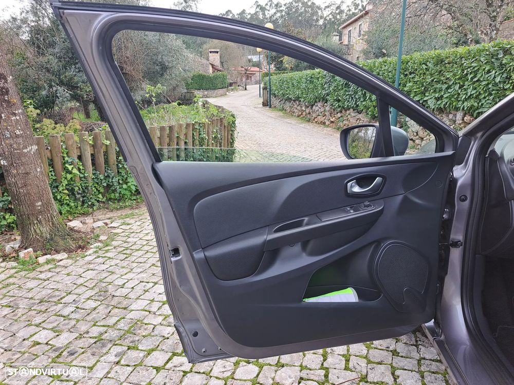 Renault Clio Sport Tourer 0.9 TCE Luxe - 13