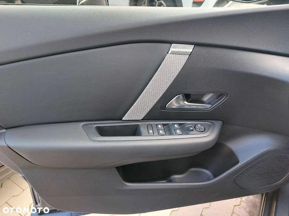Citroën C4 1.2 PureTech Max S&S - 13
