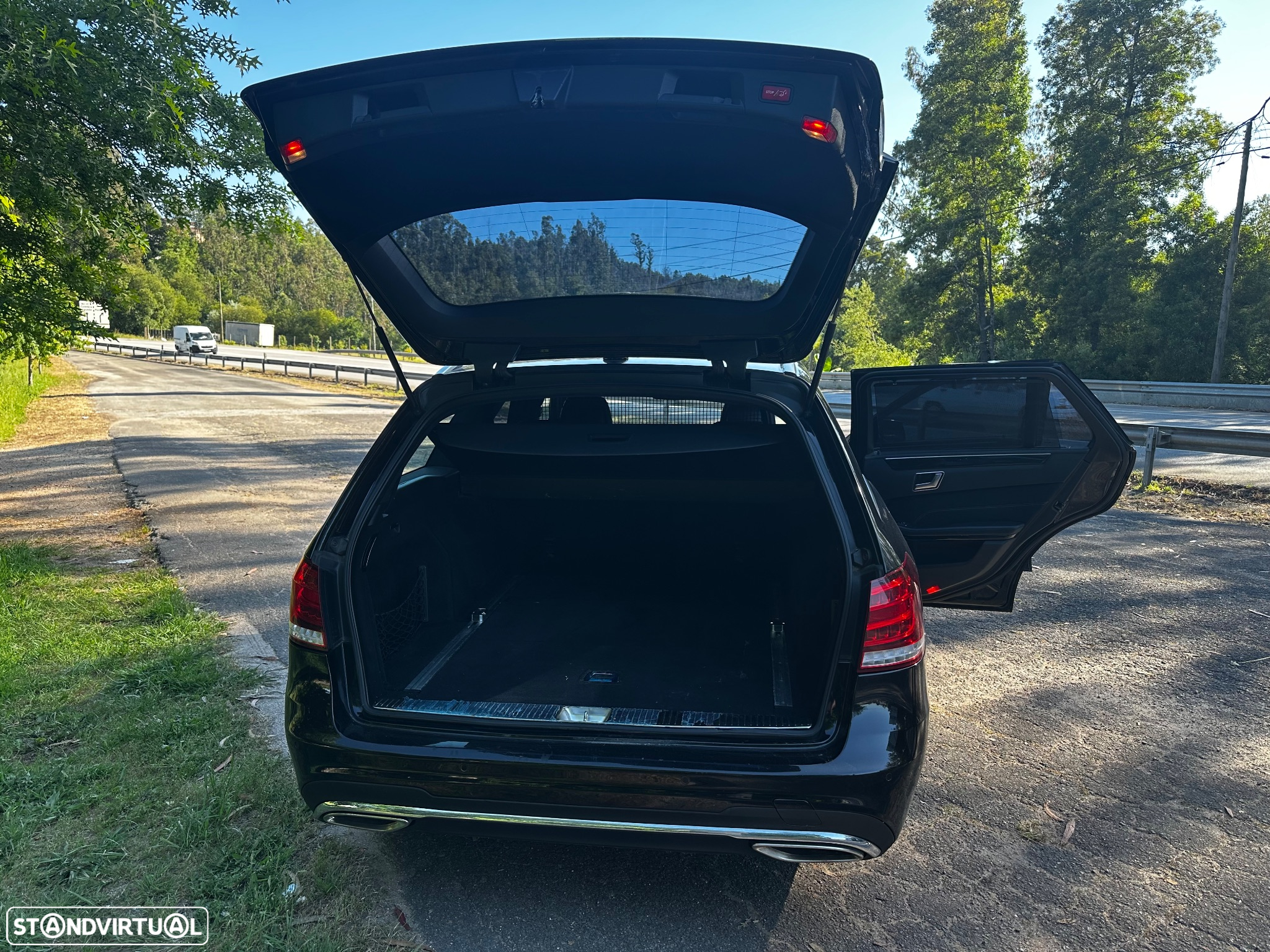 Mercedes-Benz E 250 CDi Avantgarde BE Auto. - 10