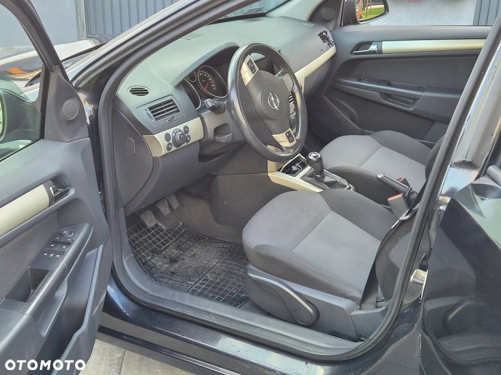 Opel Astra 1.7 CDTI Caravan Enjoy - 10