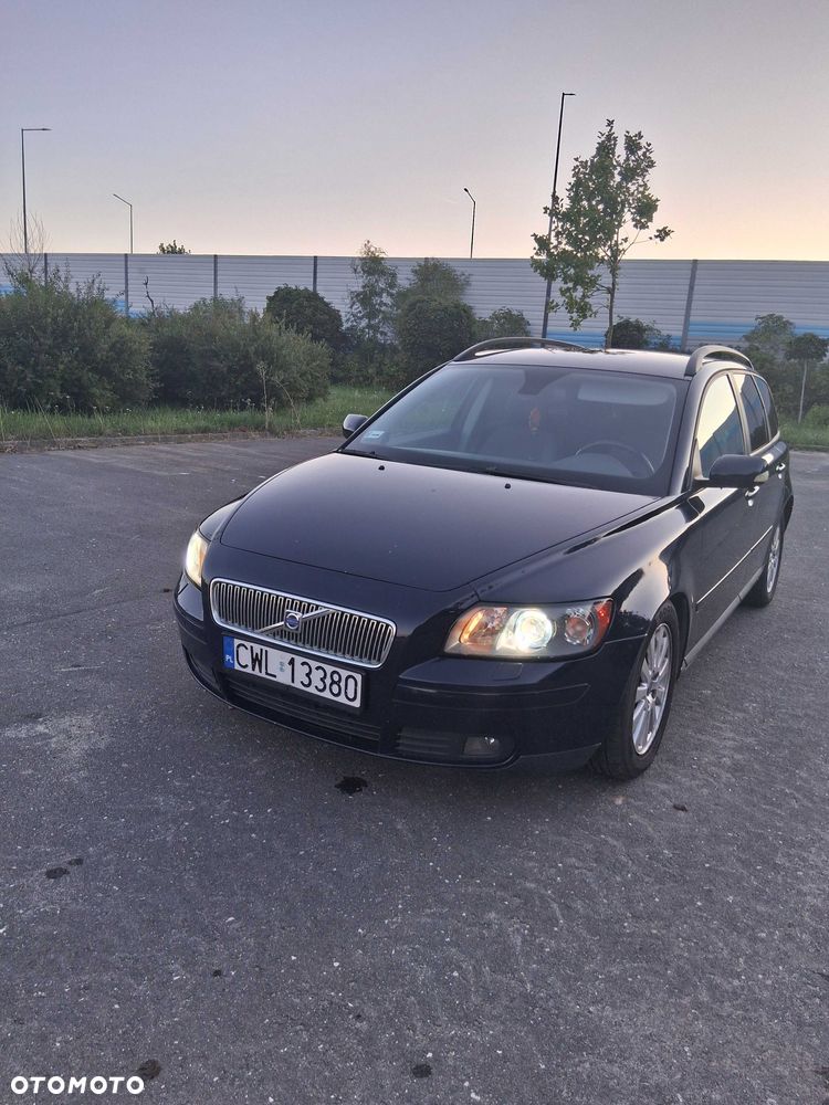 Volvo V50 - 1