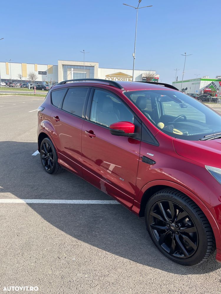 Ford Kuga 2.0 TDCi 4x4 Aut. ST-Line - 4