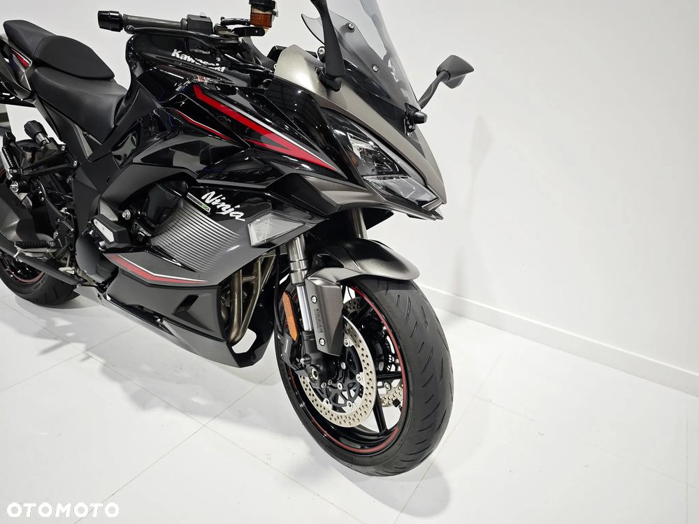 Kawasaki Ninja 1000 SX - 6