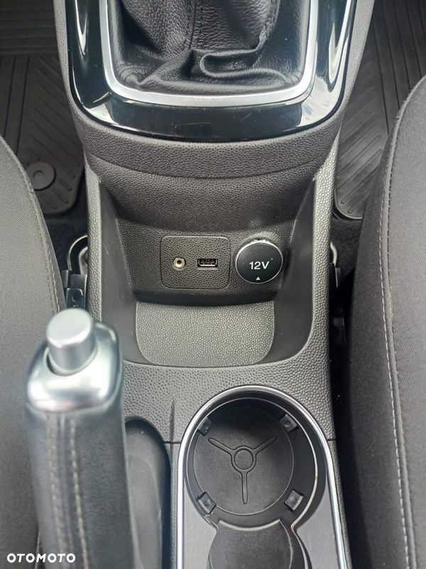 Ford Fiesta - 27