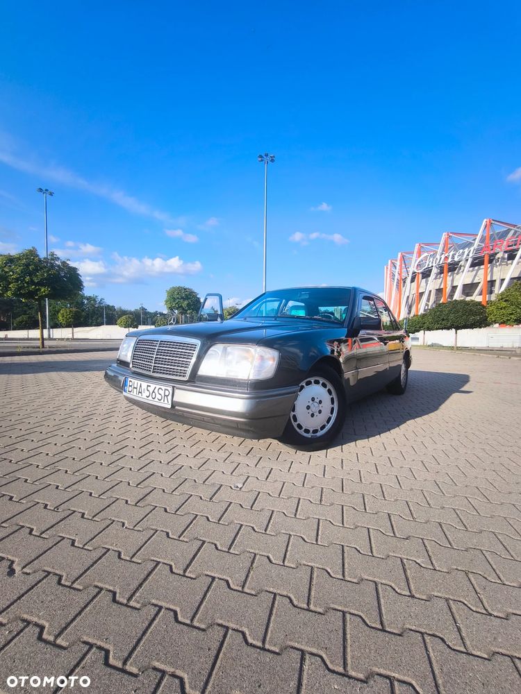 Mercedes-Benz Klasa E 250 D Elegance - 10