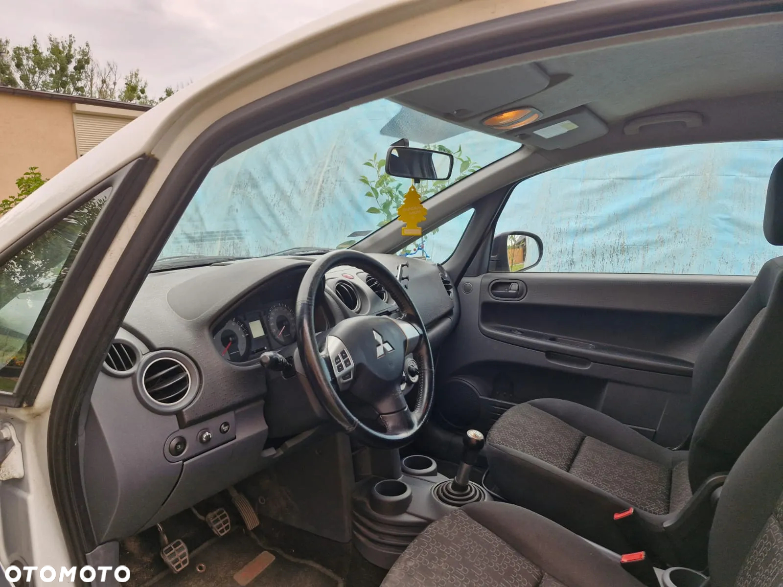 Mitsubishi Colt 1.3 Inform - 8