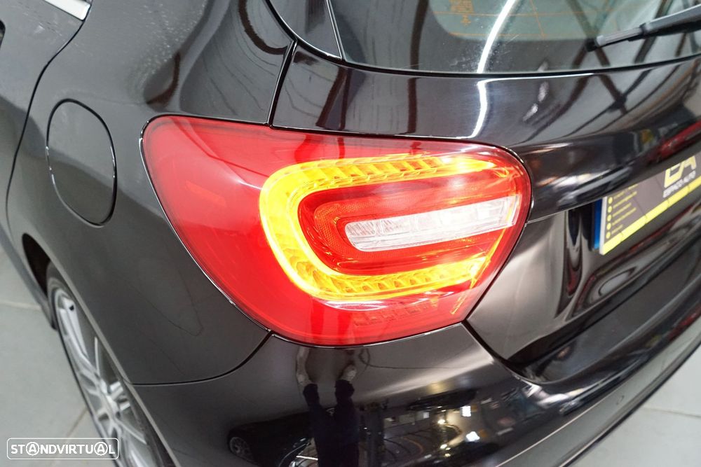 Mercedes-Benz A 180 d AMG Line - 13