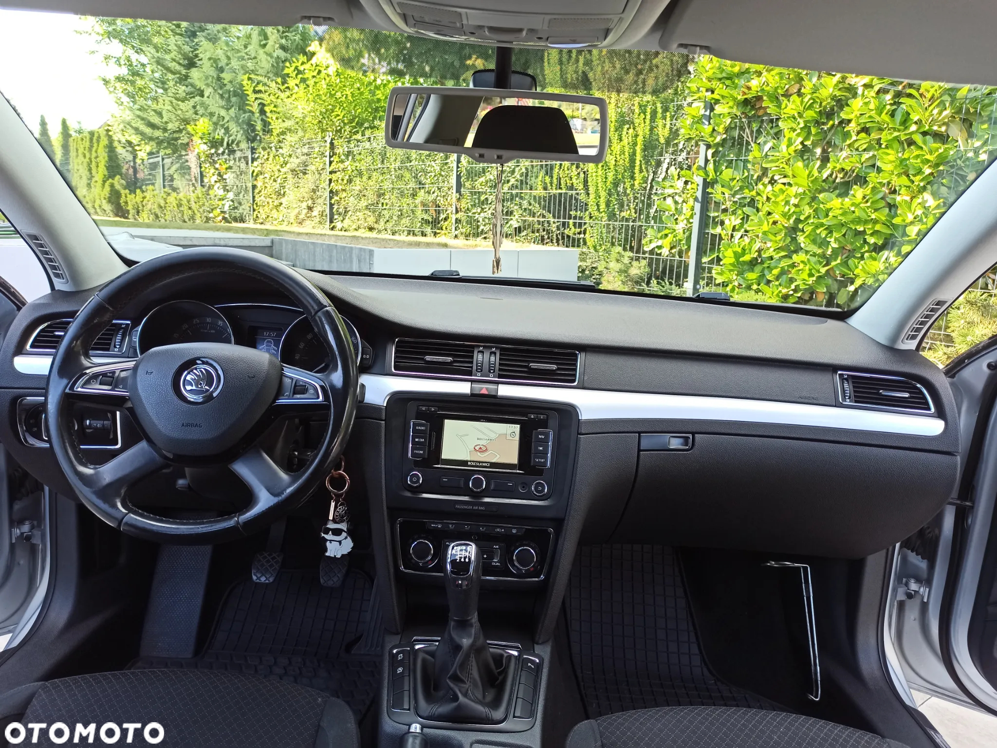 Skoda Superb 1.6 TDI Elegance - 6