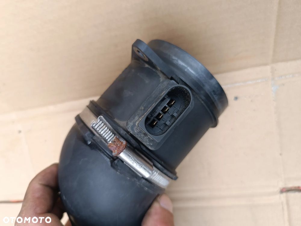 PRZEPŁYWOMIERZ BMW X5 X6 E71 3.0 d F00C2G7041 - 3