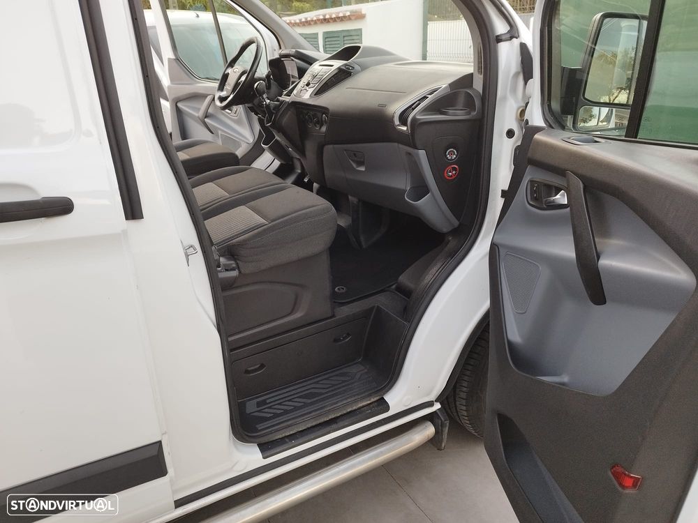 Ford Transit Custom 2.2 Tdci 155 Cv L2H2 - 18