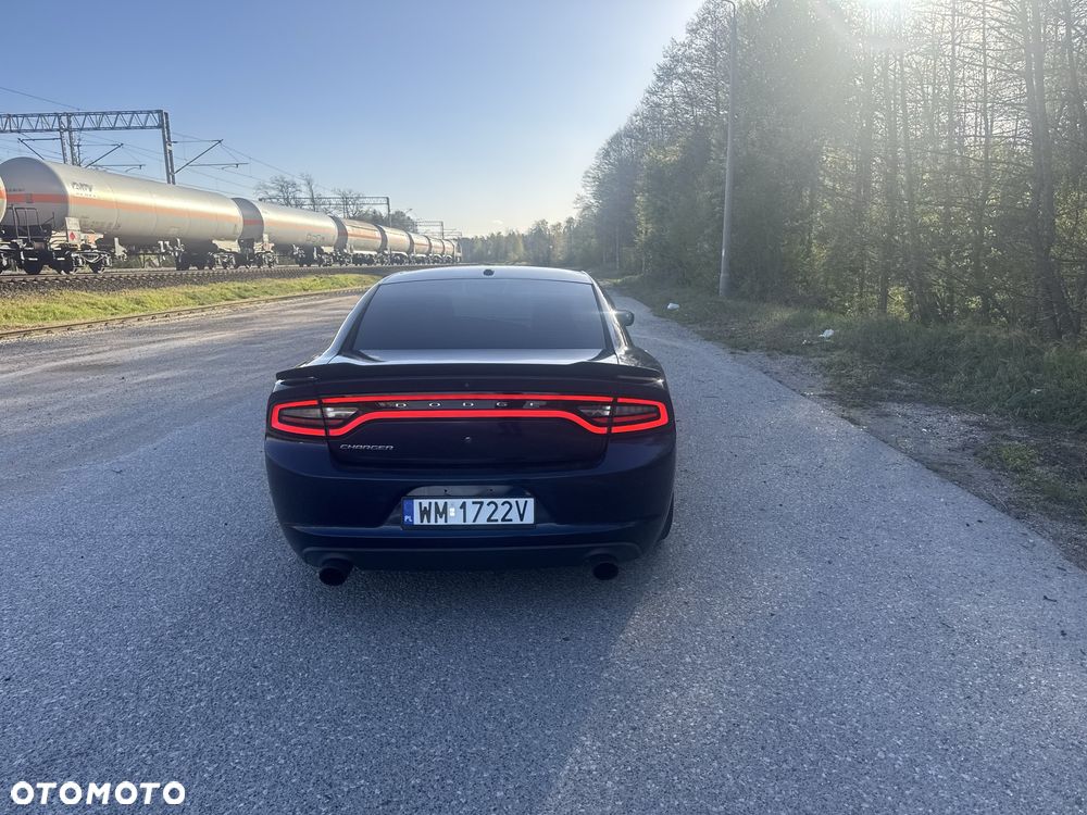 Dodge Charger - 5