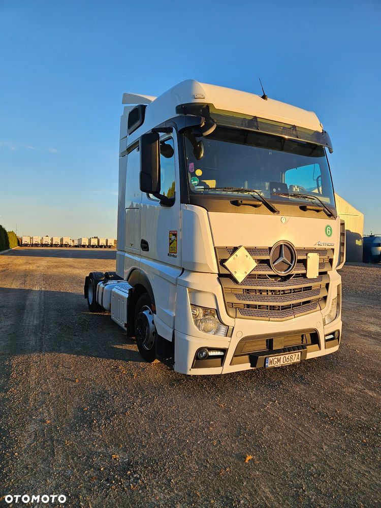 Mercedes-Benz ACTROS - 2