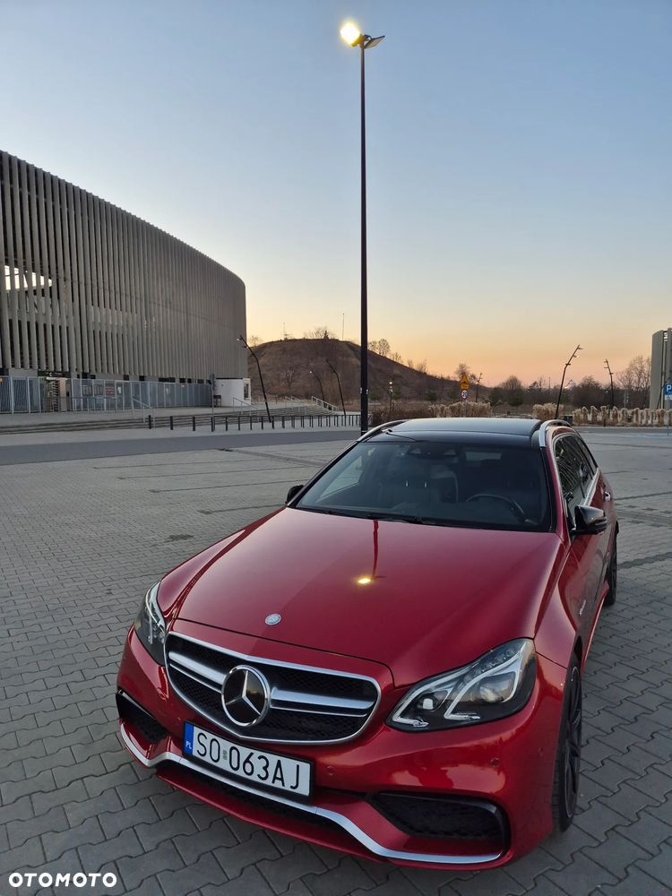 Mercedes-Benz Klasa E 63 AMG 4Matic AMG Speedshift MCT - 29