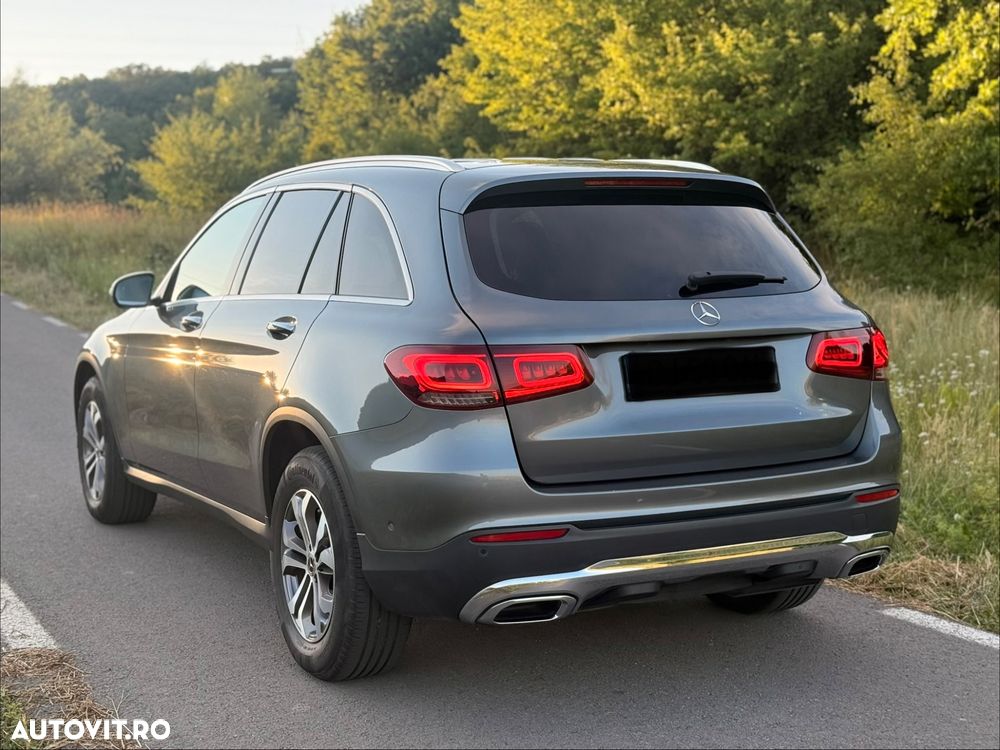 Mercedes-Benz GLC 220 d 4MATIC - 6