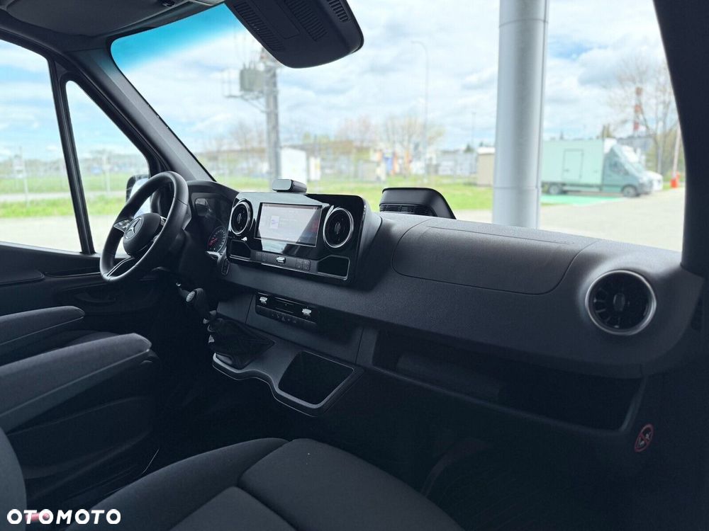 Mercedes-Benz Sprinter Furgon 317 CDI L3H2 - 17