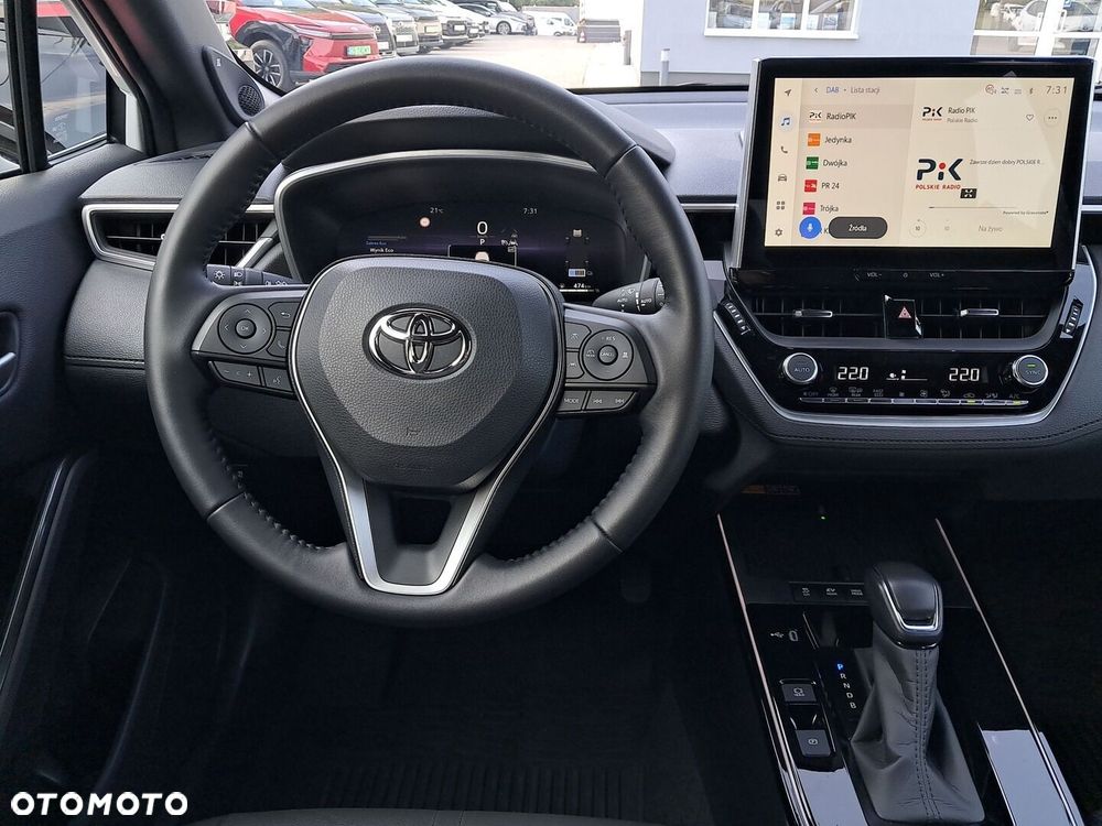 Toyota Corolla Cross - 18