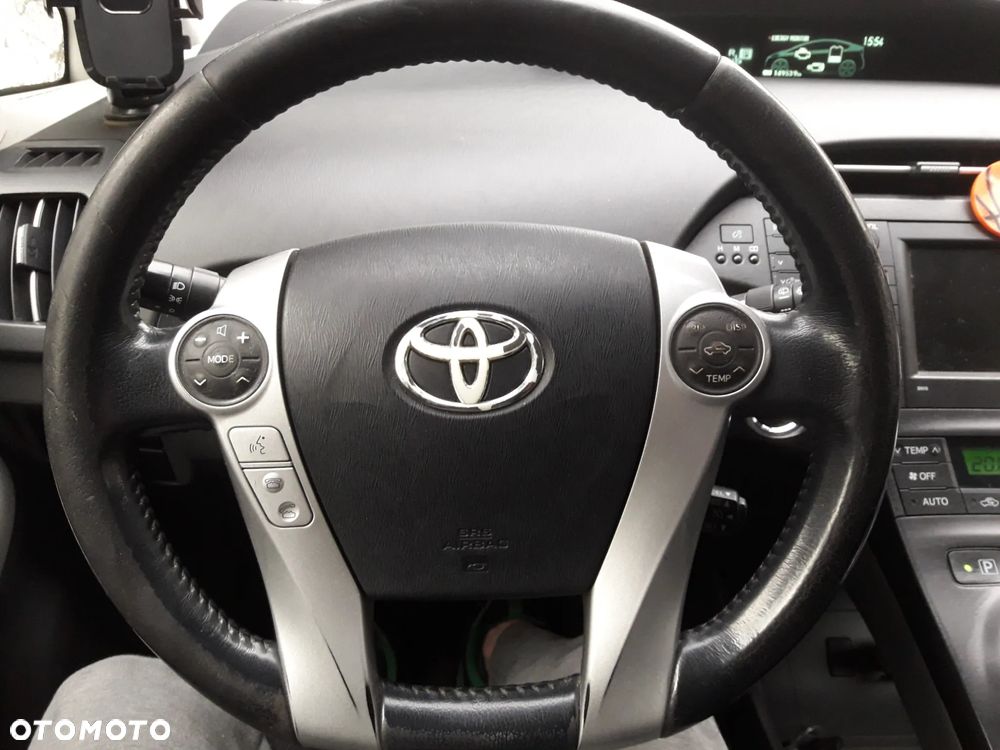 Toyota Prius - 10