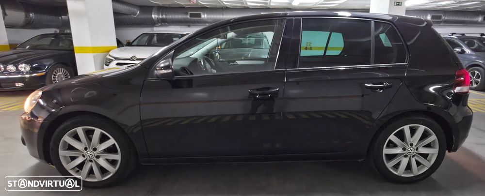 VW Golf 1.6 TDi Highline DSG - 2
