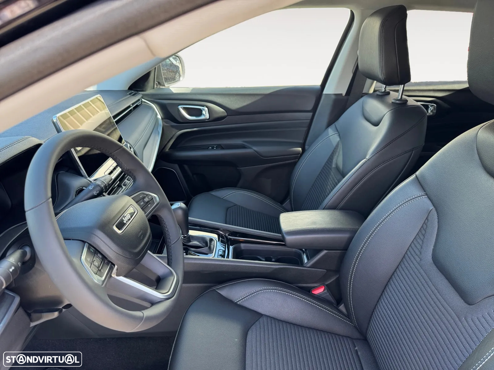 Jeep Compass 1.5 TG e-Hybrid Limited DCT - 10