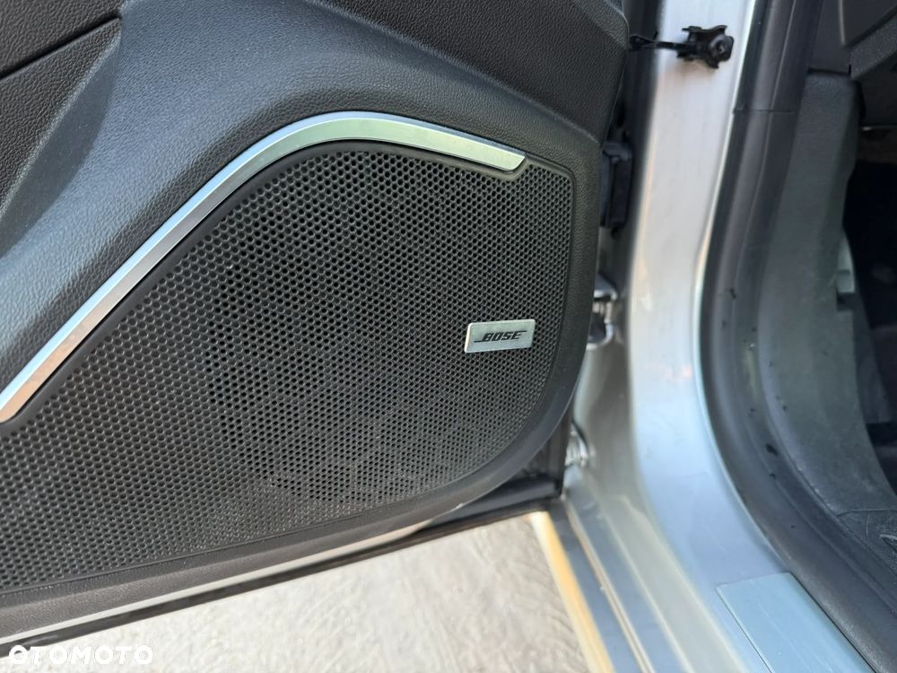 Renault Megane ENERGY dCi 110 EDC BOSE EDITION - 13