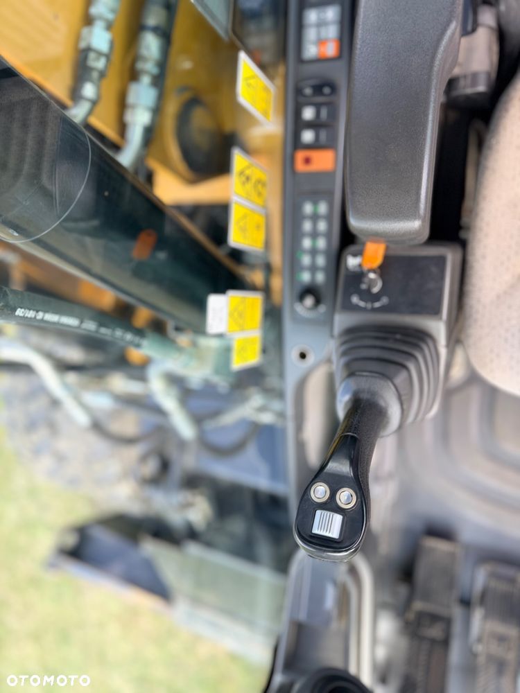 Caterpillar Koparka bez DPFiADblue  CAT 313D głowica ENGCON 313 Klimatyzacja szybkozłącze hydr Dodatkowe wyjścia liniowe Centr smar Pompa paliwa Komatsu PC130-11 PC138US-11JCB 131X / 140XVolvo EC140E Hitachi ZX130-7 ZX135US-Hyundai  bez ADBLUE - 32