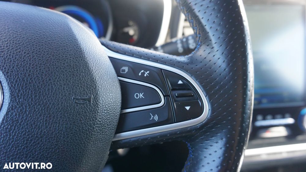 Renault Megane ENERGY TCe 130 GT LINE - 21