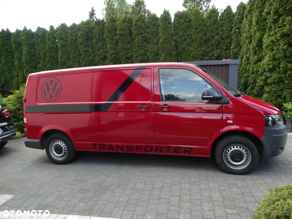 Volkswagen Transporter - 2