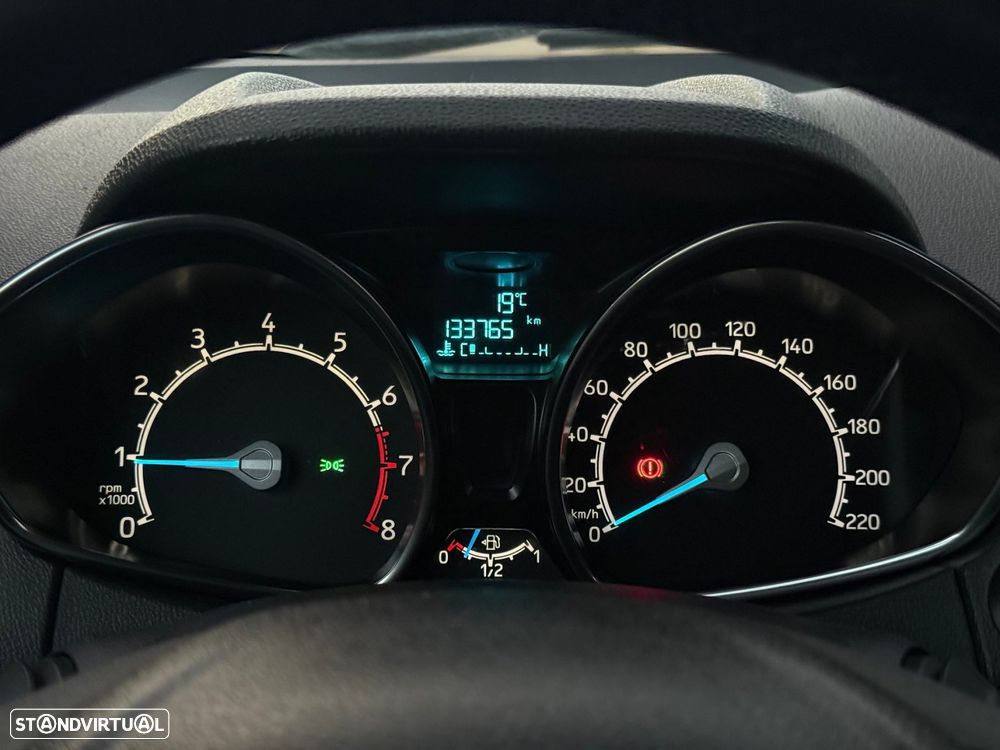 Ford EcoSport 1.0 EcoBoost Titanium - 10