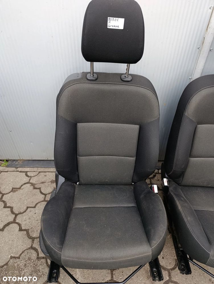 207 CC fotel przedni przód podgrzewany PRAWY 207 3D 207CC Peugeot - 1