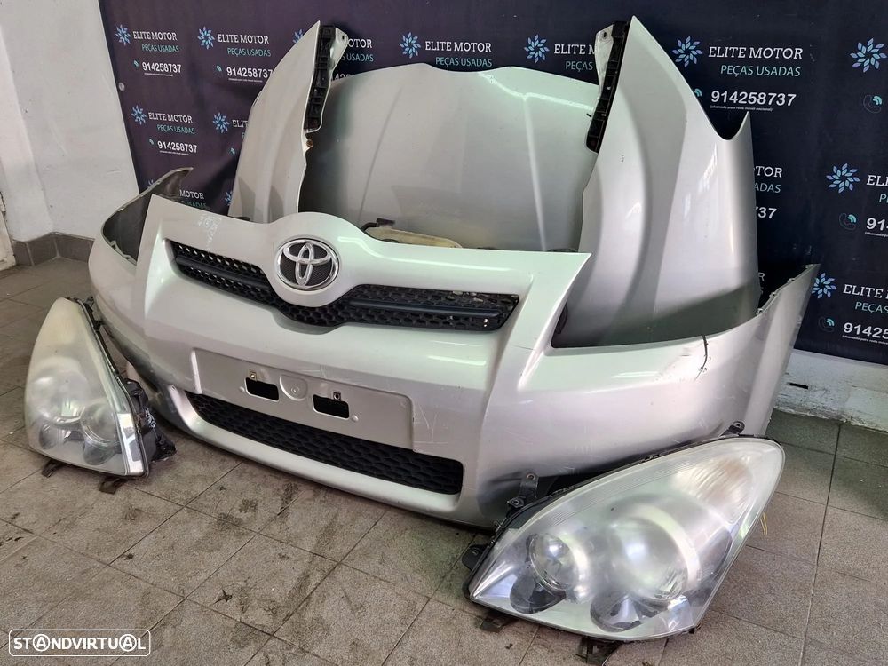 Frente completa usada TOYOTA COROLLA VERSO 2.2 D 177CV capot parachoques guardalamas oticas - 2