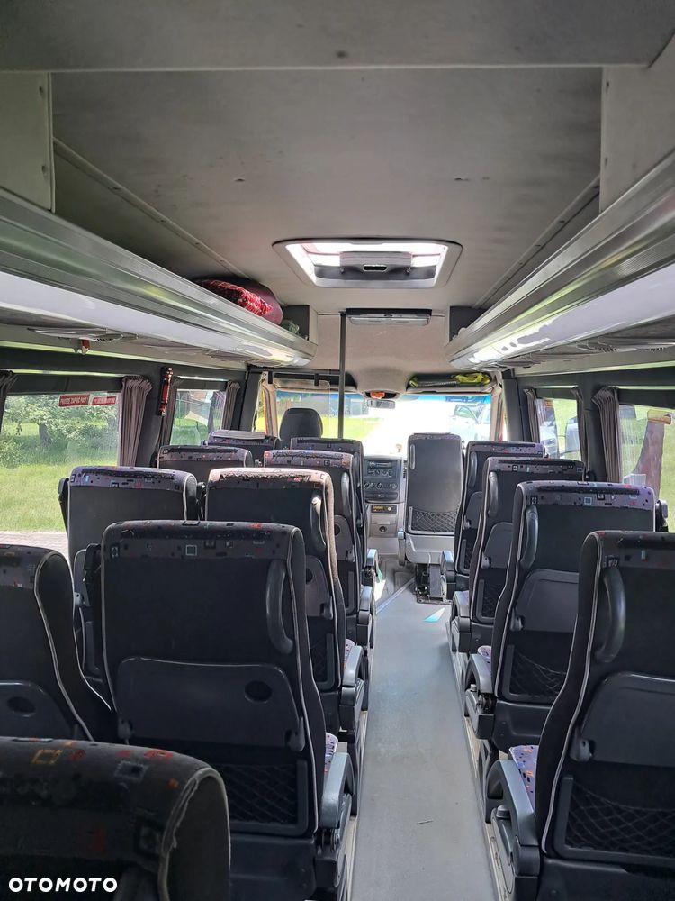 Mercedes-Benz Sprinter 519 CDI - 12