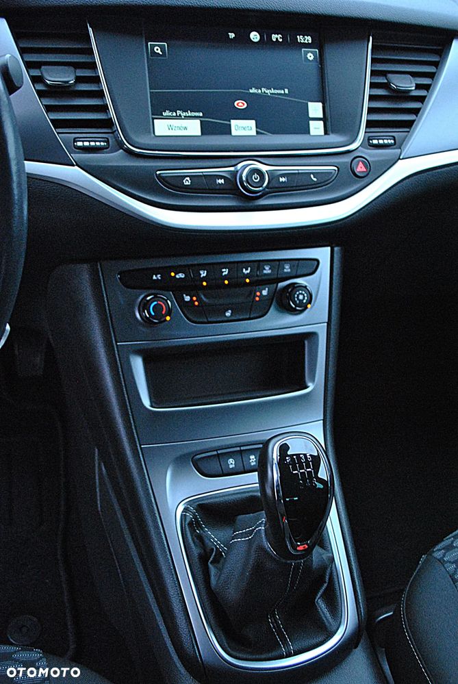 Opel Astra 1.2 Turbo Start/Stop Business Edition - 13