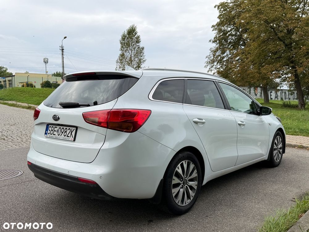 Kia Ceed 1.6 CRDi L Business Line - 4