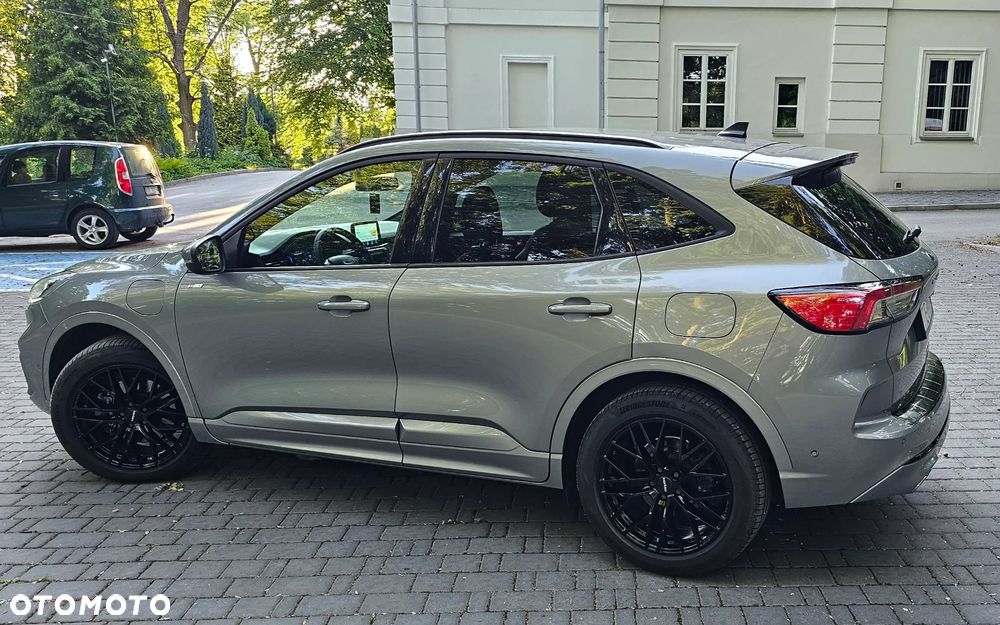 Ford Kuga 2.5P PHEV FWD ST-Line X - 4