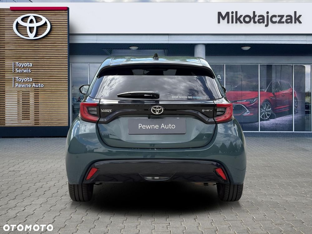 Toyota Yaris Hybrid 1.5 Executive - 8