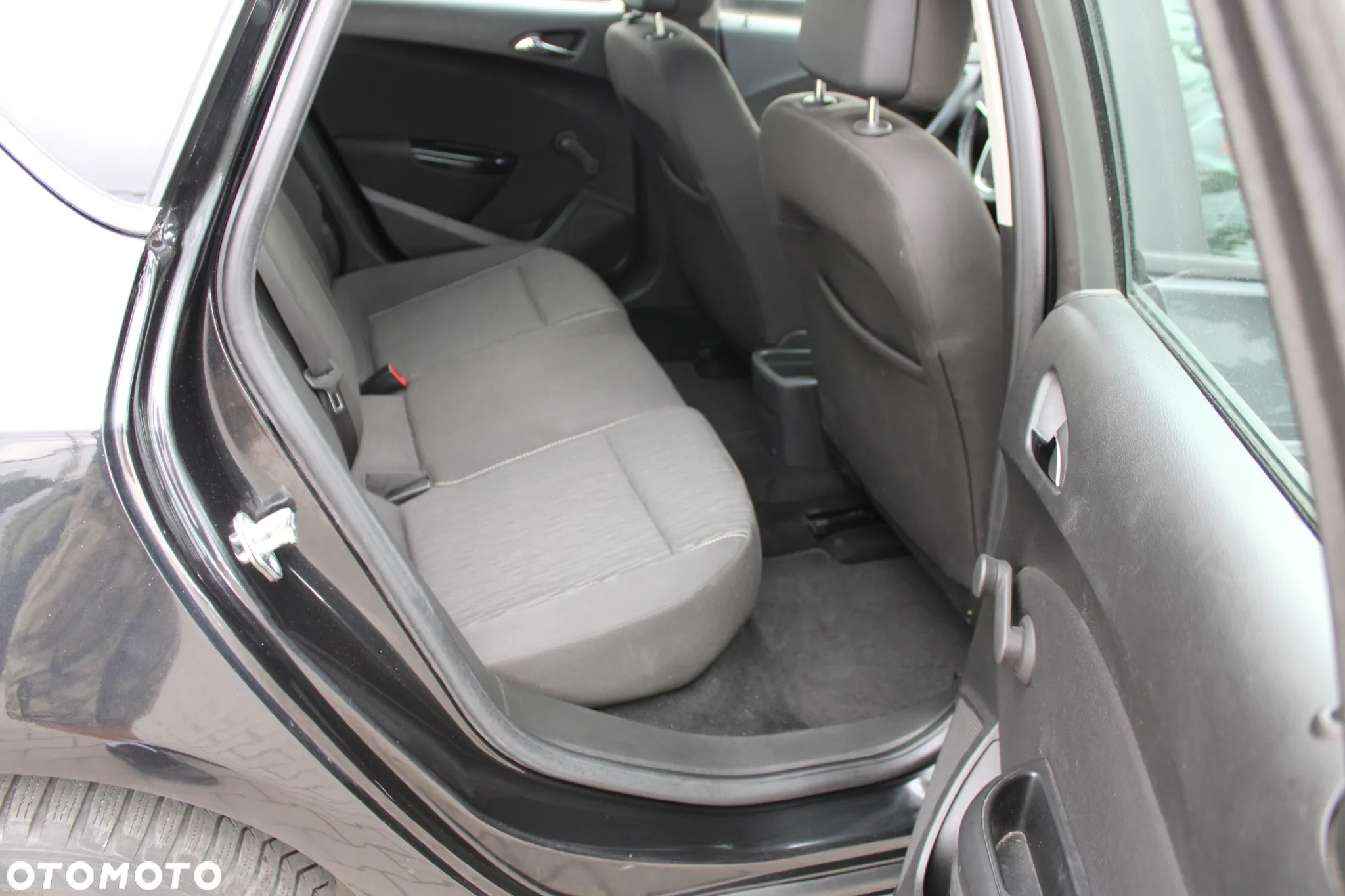 Opel Astra 1.7 CDTI DPF Active - 30