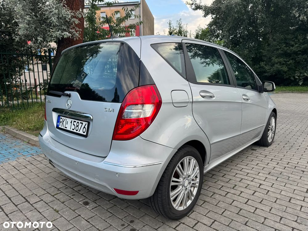 Mercedes-Benz Klasa A 200 CDI Autotronic Elegance - 8