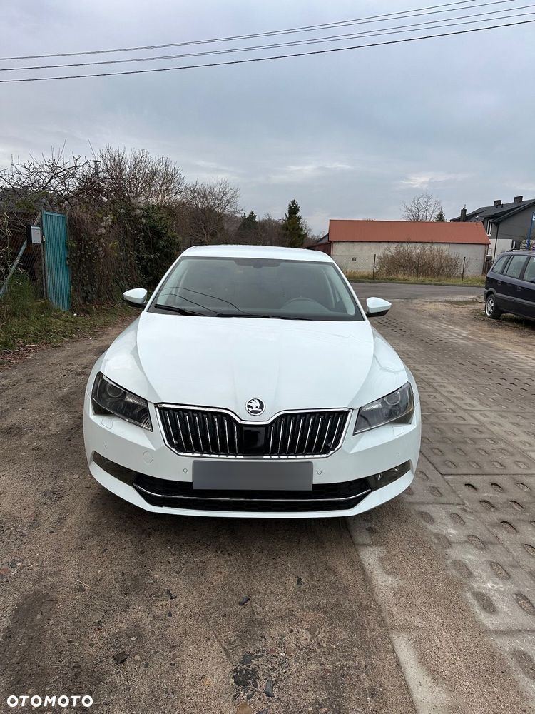 Skoda Superb 1.8 TSI Active - 6