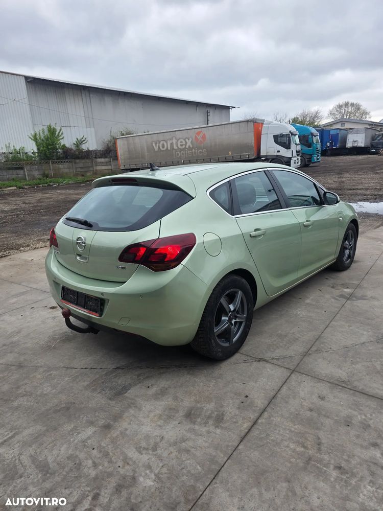 Opel Astra 1.7 CDTI - 2