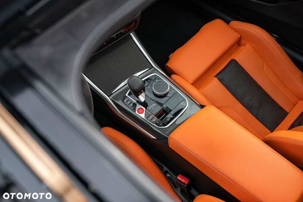 BMW M4 Competition M xDrive - 19