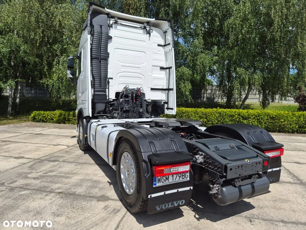 Volvo FH500 pierwszy właściciel, bogate wyposażenie, bezwypadkowy - 5