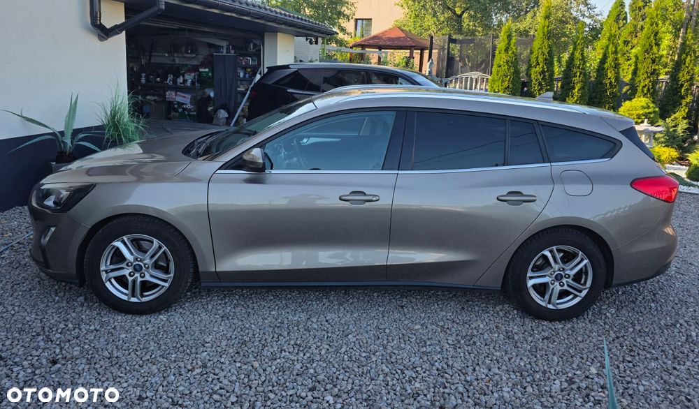 Ford Focus 1.0 EcoBoost Active Business - 3