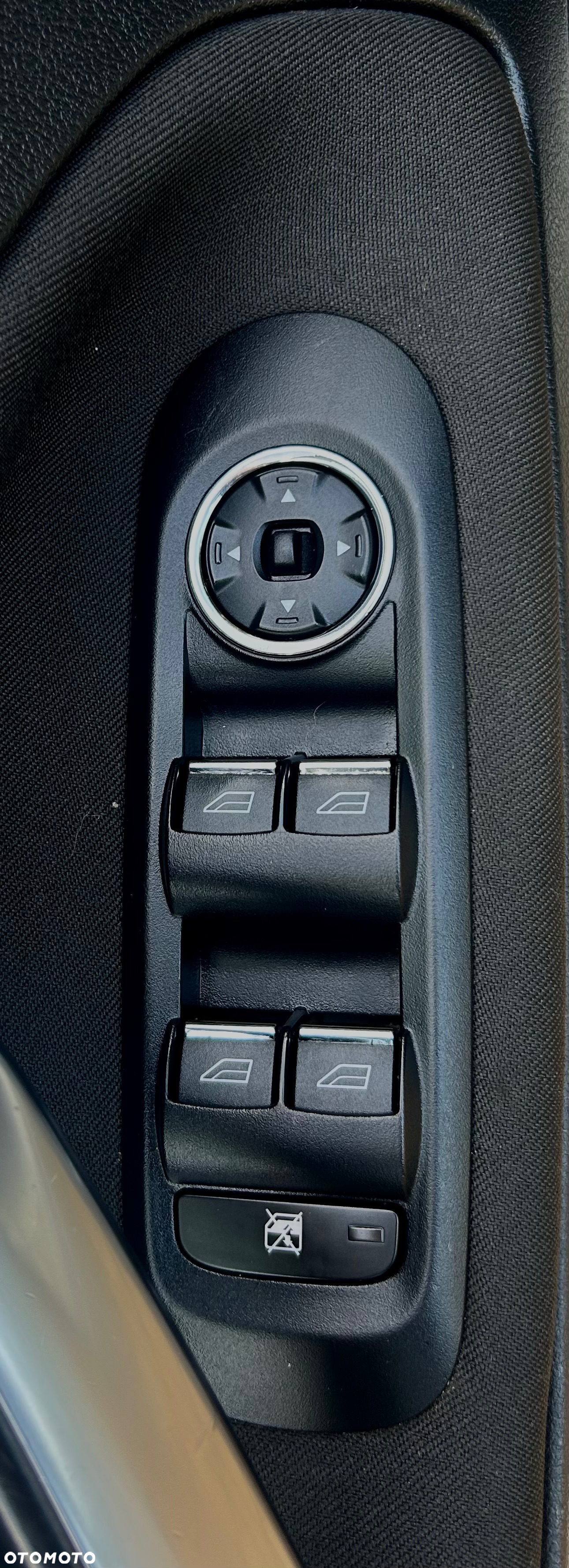 Ford Mondeo 1.6 Trend - 9