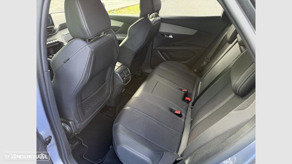 Peugeot 3008 1.6 Hybrid GT e-EAT8 - 12