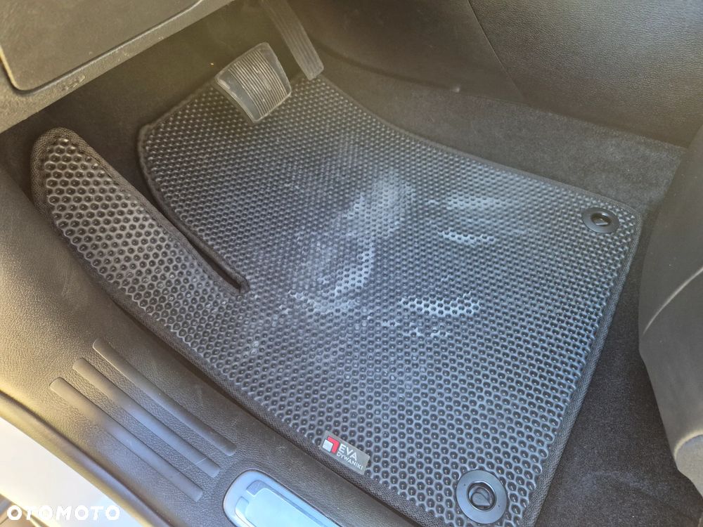 Jeep Cherokee 3.2 V6 Active Drive I Limited - 31