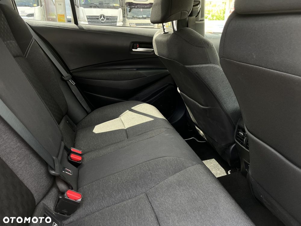 Toyota Corolla 1.8 Hybrid Style - 10