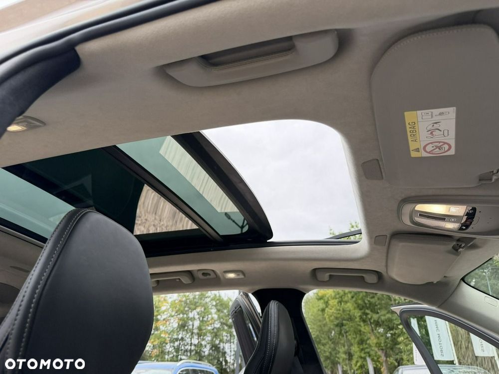 Volvo XC 90 B5 D AWD Ultimate Bright 7os - 23
