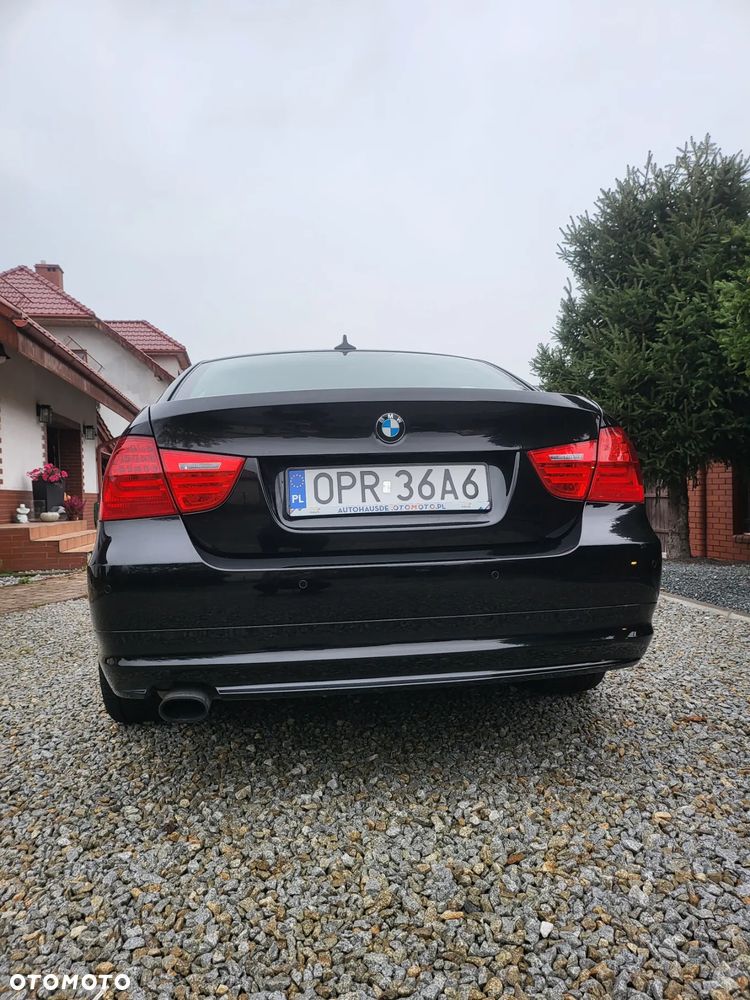 BMW Seria 3 318i Touring Edition Exclusive - 10